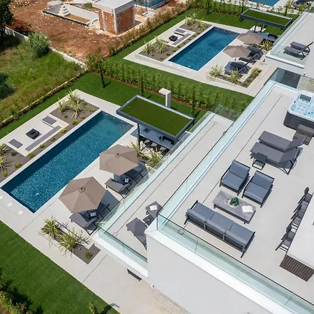 Amazing In Nova Vas With Sauna Poreč