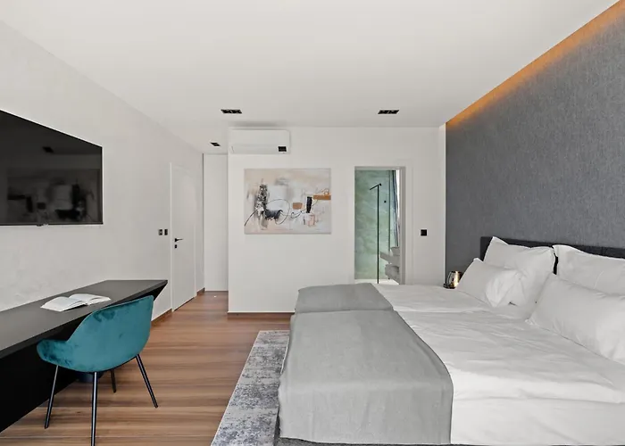 Amazing In Nova Vas With Sauna ポレッチ