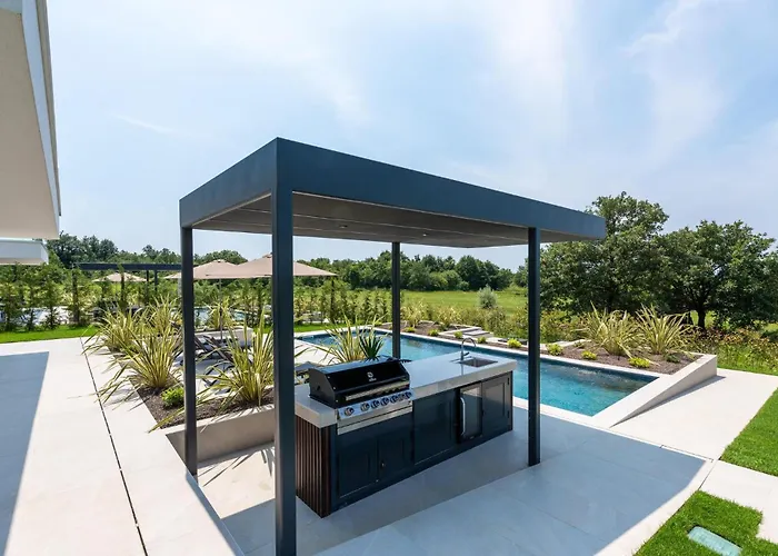 Amazing In Nova Vas With Sauna ポレッチ