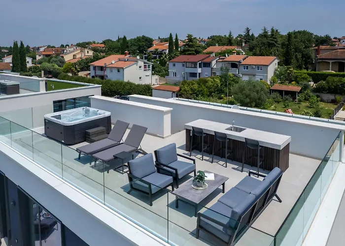 Amazing In Nova Vas With Sauna Ferienhaus *