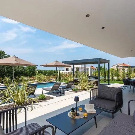 Amazing In Nova Vas With Sauna Holiday home Porec