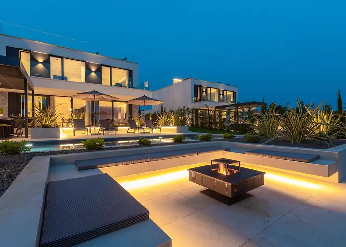 Amazing In Nova Vas With Sauna Tatil Evi Poreč